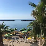 Nonsolomare Wifi Aria Condizionata Parcheggio Apartmán *
