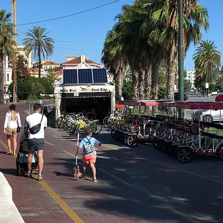 公寓 Nonsolomare Wifi Aria Condizionata Ascensore 圣雷默