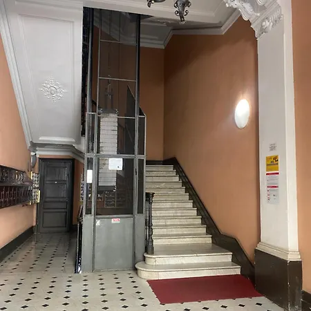 アパート Nonsolomare Wifi Aria Condizionata Ascensore サンレモ